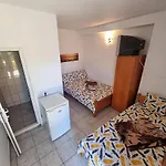Guest house Casa Mititelu 2*