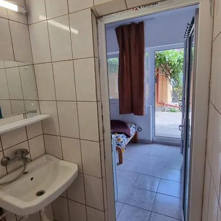 Casa Mititelu 2* コスティネシュティ