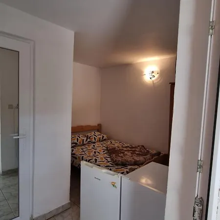 Casa Mititelu Pensión 2*